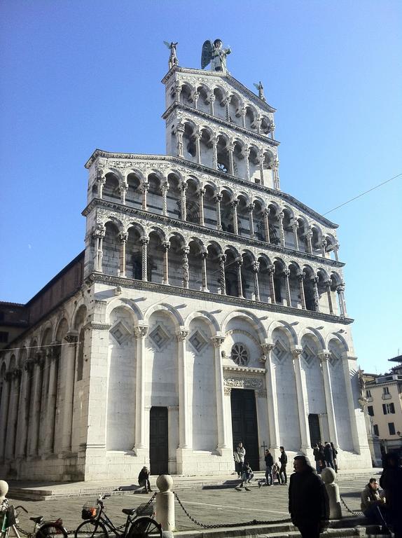 Casa Alba Hotel Lucca Exterior photo